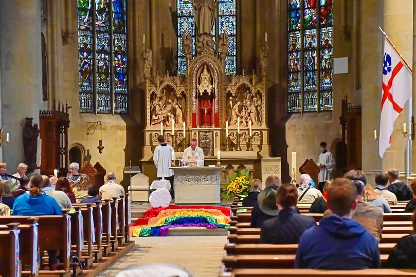 40 Jahre Pfadfinderstamm St. Martin Nottuln: Zum Jubiläum gab es einen Gottesdienst mit ehemaligen Kaplan und Kuraten Christoph Klöpper.