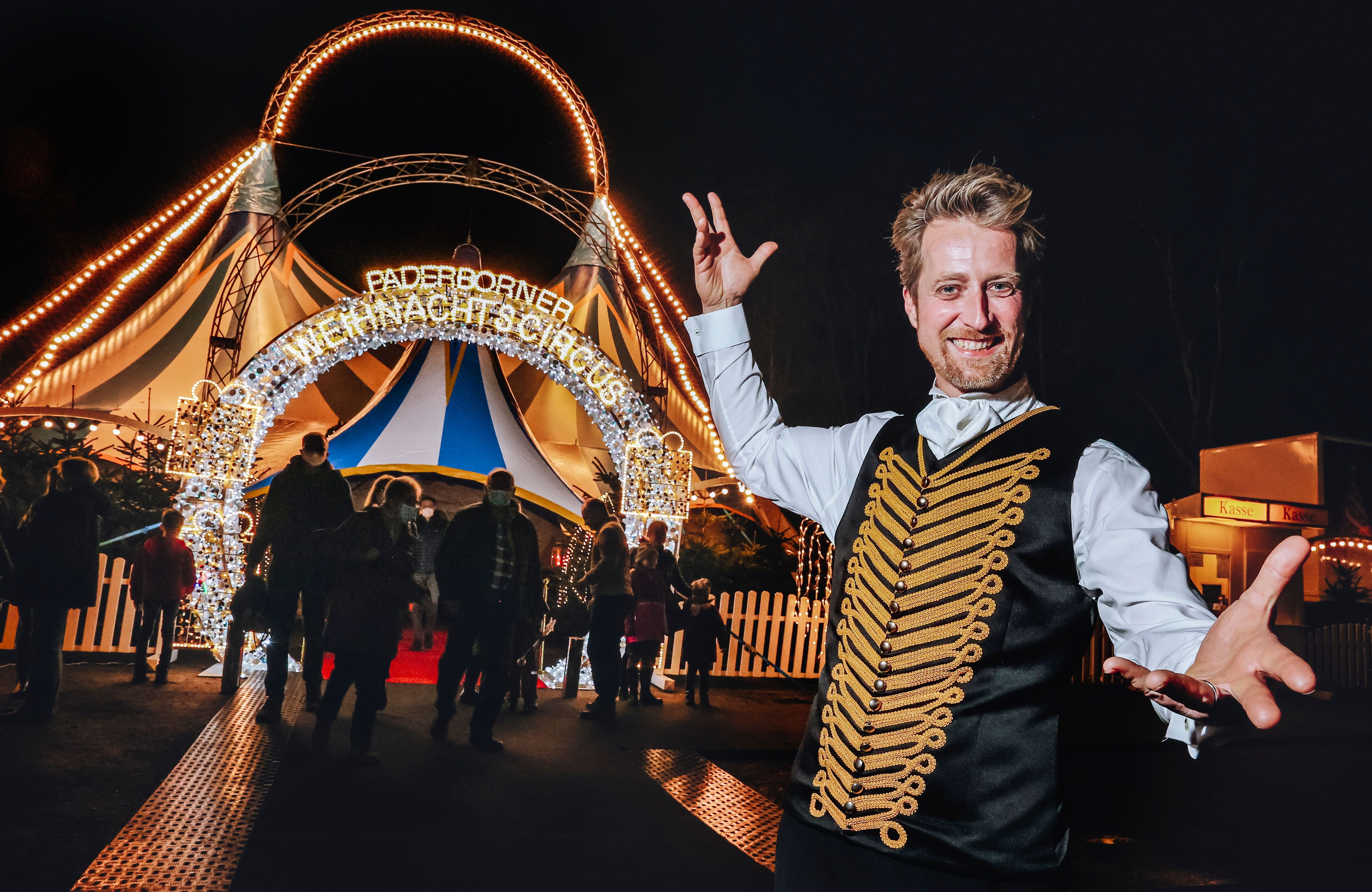 Paderborner Weihnachtszirkus Feiert Premiere Auf Dem Schützenplatz