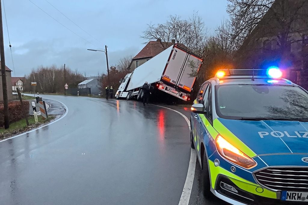 Regelmäßig landen Fahrzeuge im Graben