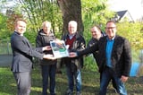 Im November verleiht die Gemeinde Laer den ersten Klimaschutzpreis gemeinsam mit der Westenergie an die Werkgruppe des Heimatvereins Laer, die zahlreiche Nistkästen gebaut hat.