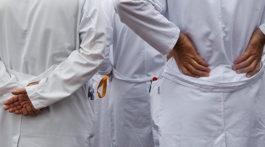 Bisher sind es Einzelaktionen, mit denen Deutschlands Ärzteschaft den Kassen im Honorarstreit Milliarden abtrotzen will. 