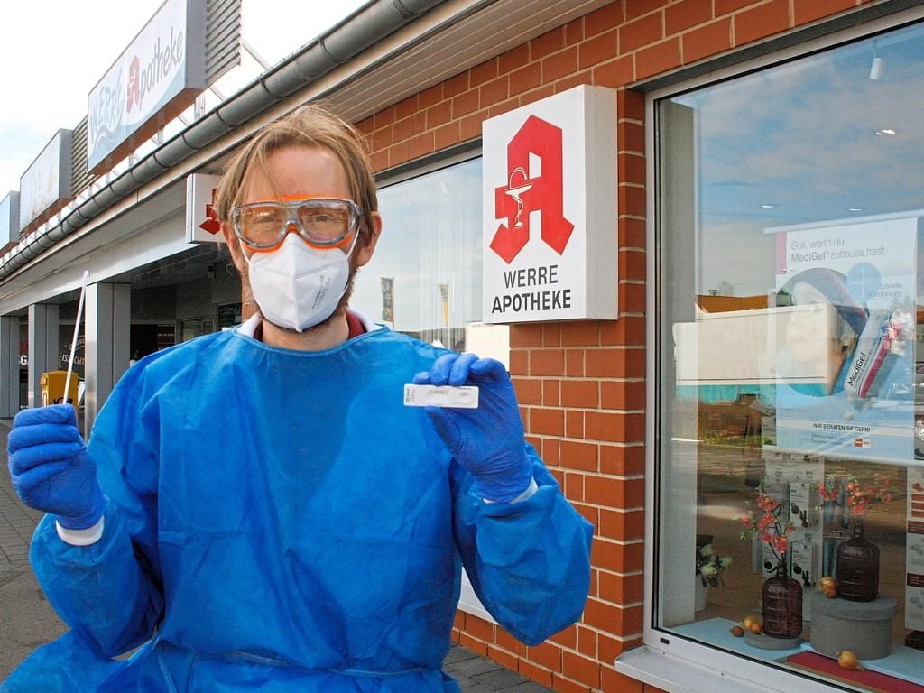 Erste Apotheke bietet kostenlose Schnelltests
