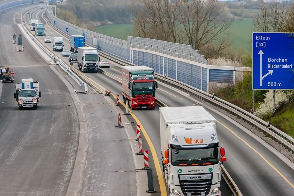 Neun Kilometer Baustelle Auf A33