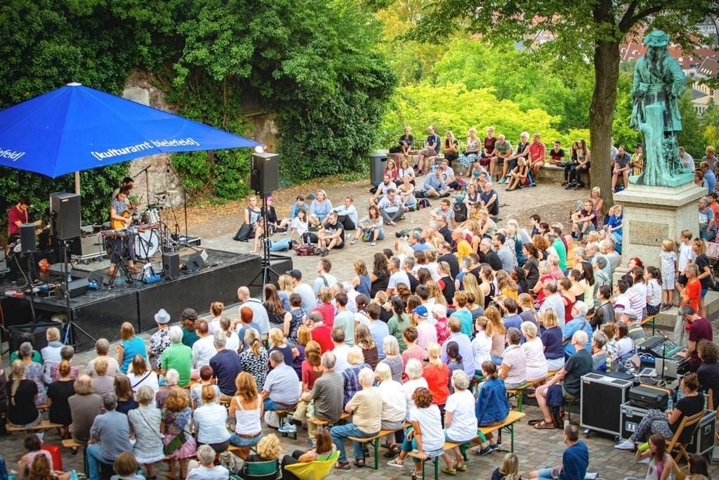 »Postcards« von der Sparrenburg