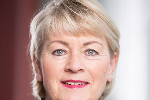 Beate Henke tritt in „große Fußstapfen“