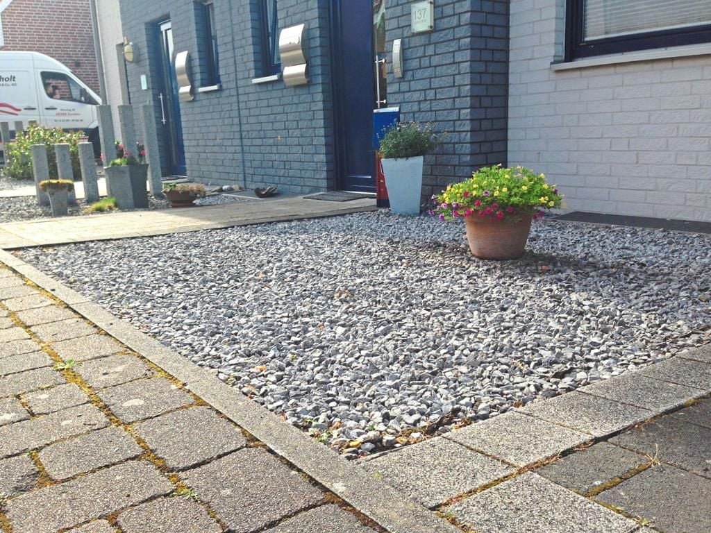 Steinwüsten lassen Bienen darben