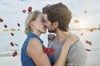Der romantische Kuss ist nicht nur in deutschen Volksliedern ein beliebtes Leitmotiv.