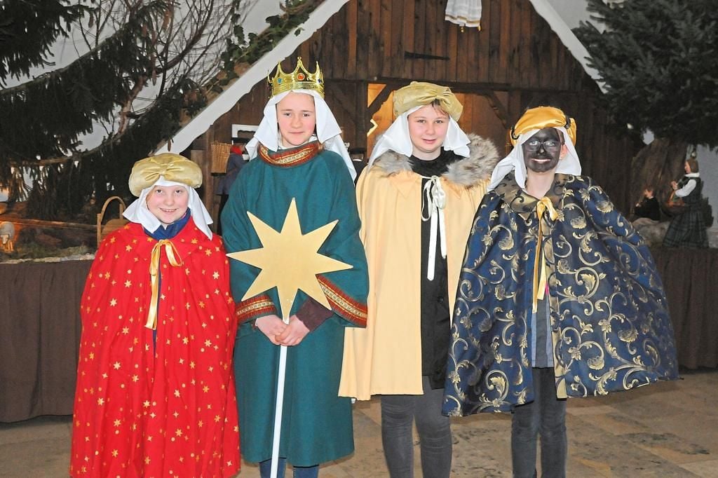 Sternsinger Sammeln Für Kinder In Armen Ländern