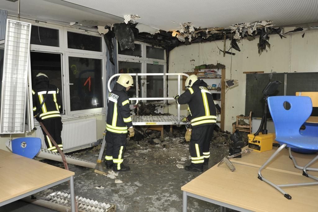 Feuer Zerstört Klassenraum