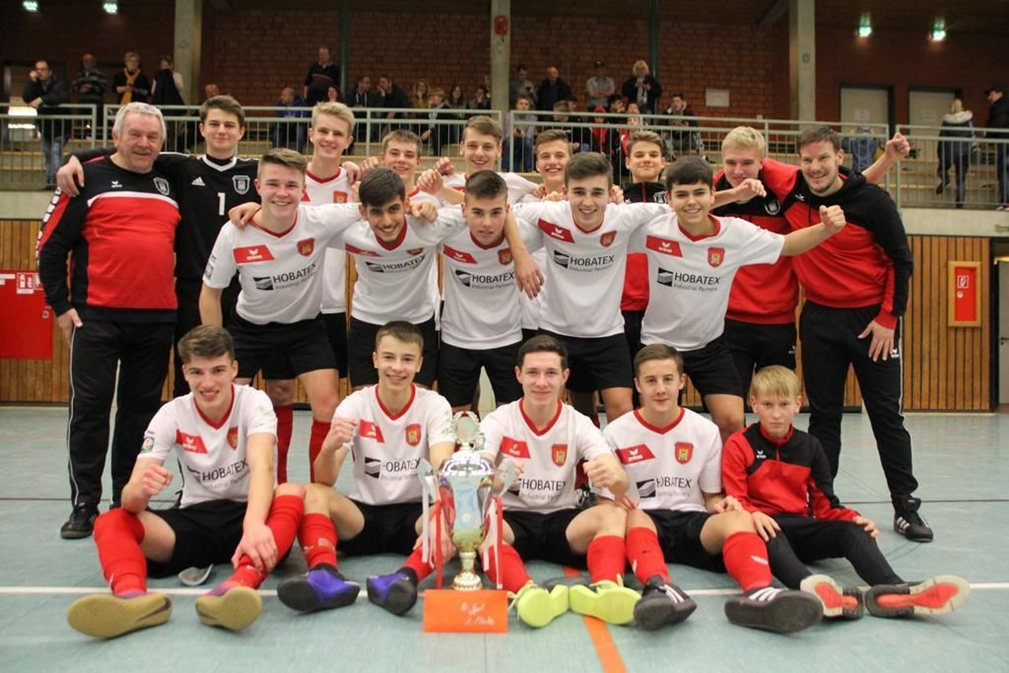 Spvg Brakel holt den Pott