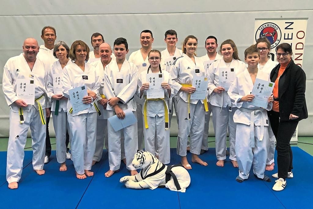 Jada Firening erotik fotosuratlari