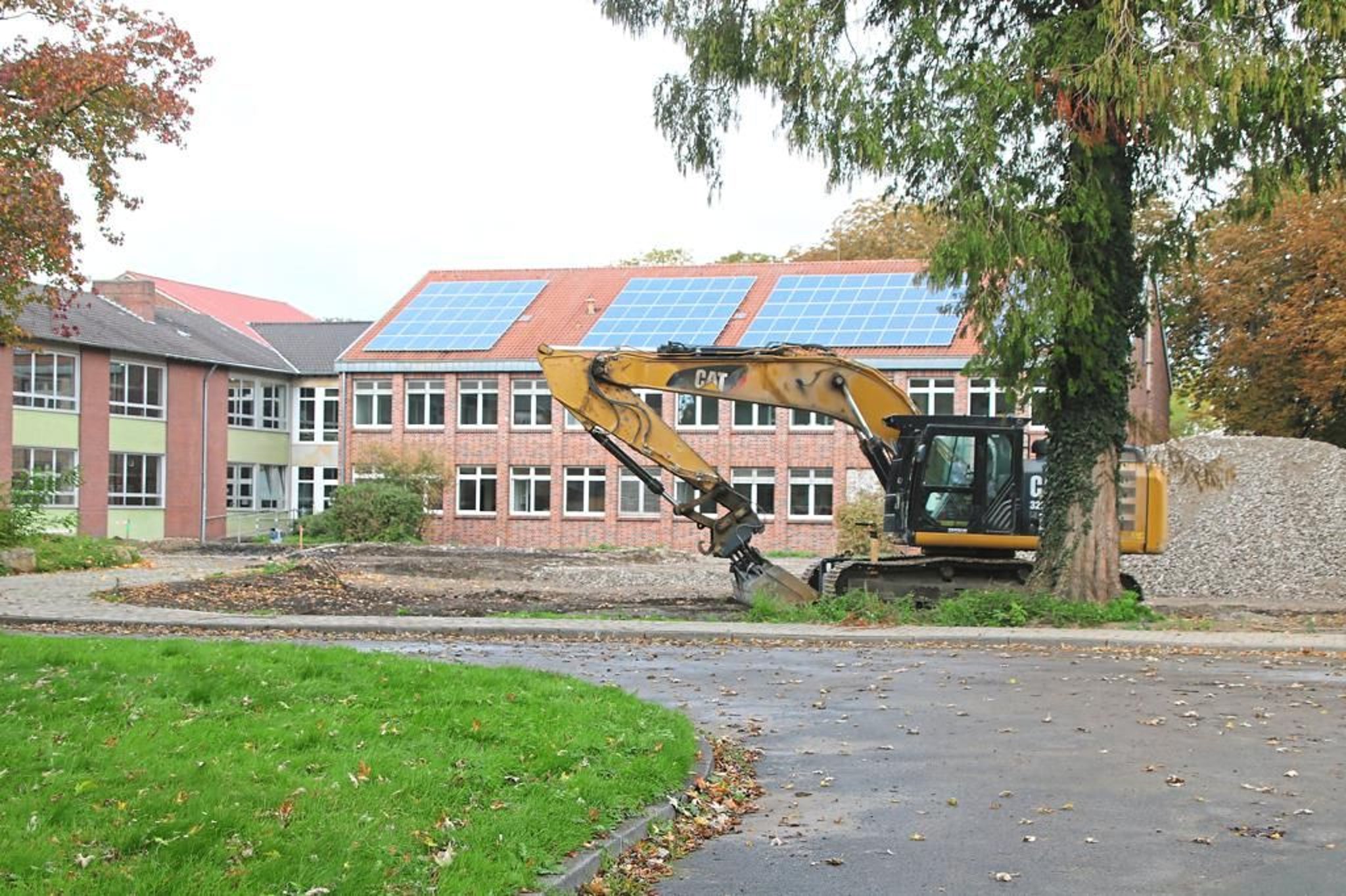 Feld für den Neubau ist geräumt