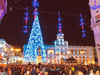 Ein großes Event ist die festliche Weihnachtsbeleuchtung an der Puerta del Sol auf dem großen Platz in der Stadtmitte. Und auf dem Weihnachtsmarkt in dem schönen Städtchen Alcalá gibt es neben dem Riesenrad sogar eine Schlittschuhfläche.