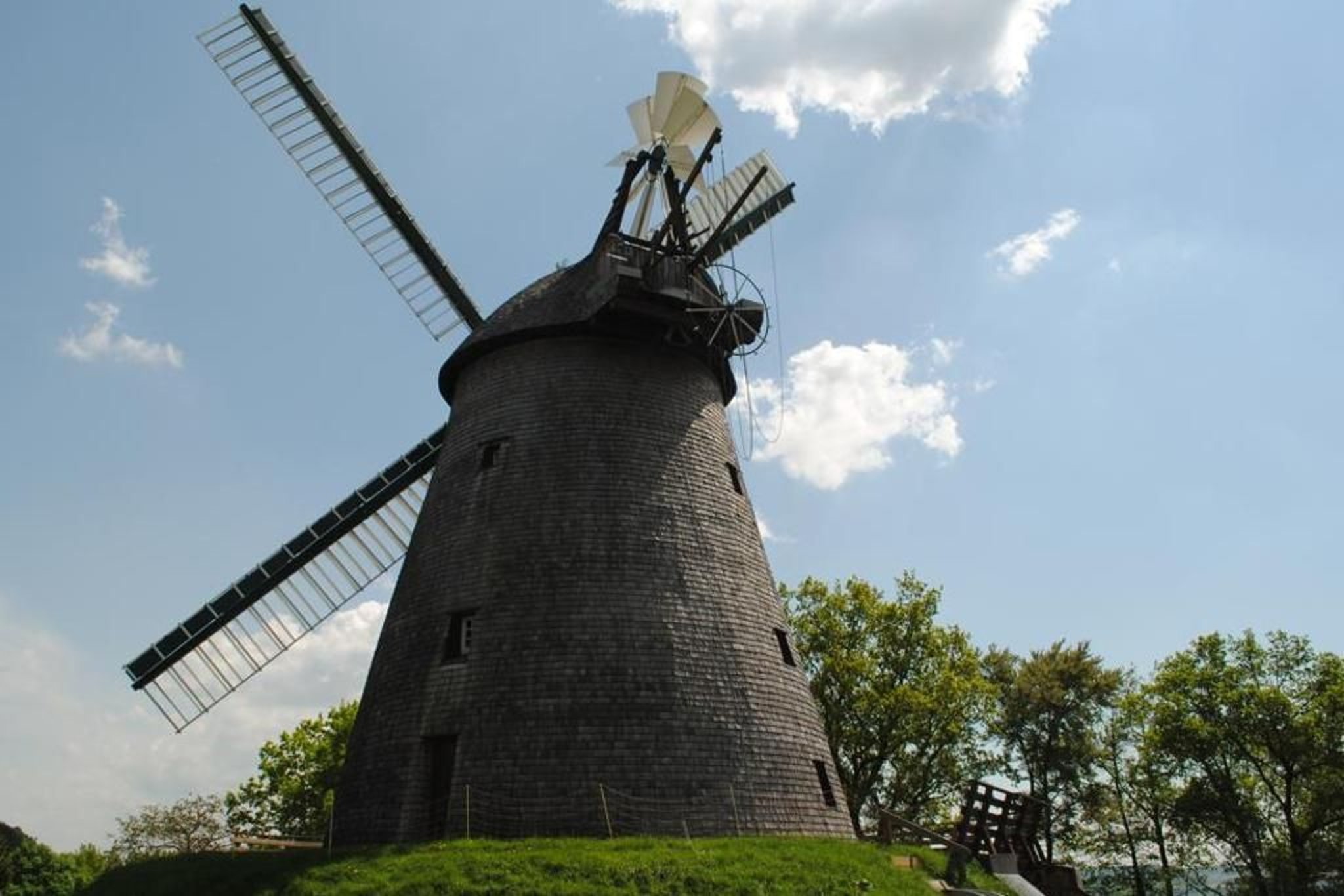 Fest an der Windmühle