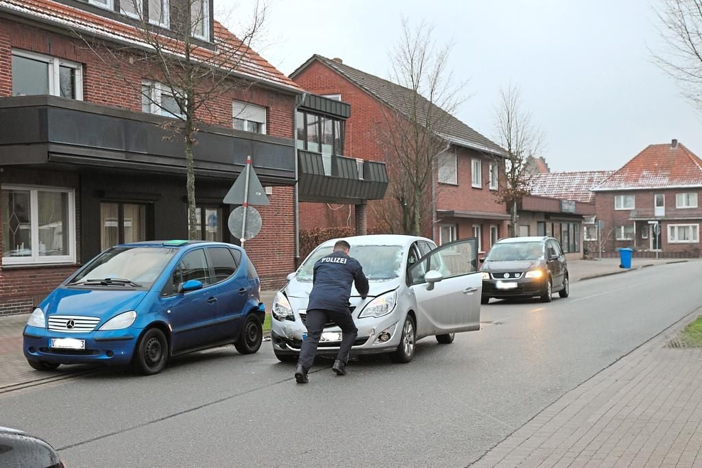 Mein Geparktes Auto Wurde Beschädigt Verursacher Bekannt Geparktes Auto übersehen