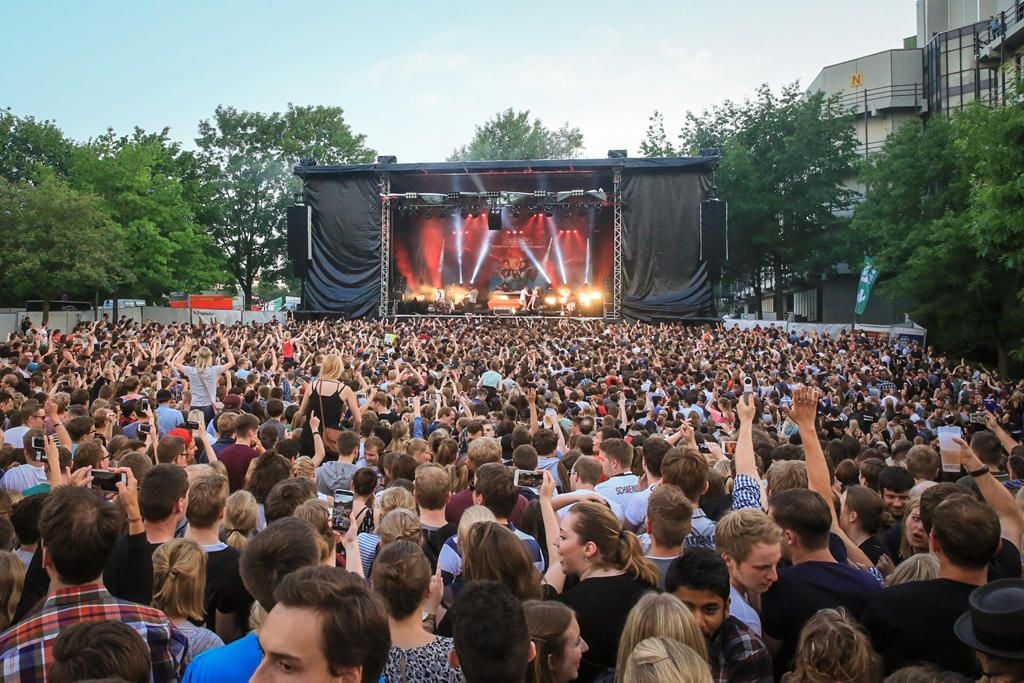 Partystimmung auf dem Campus
