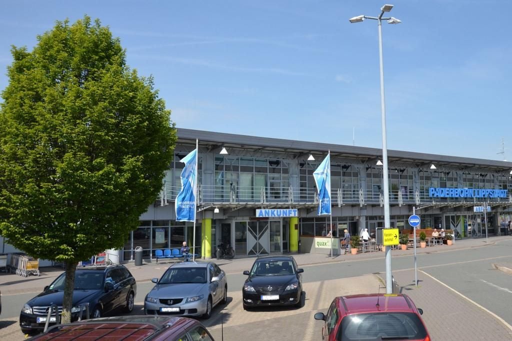 Parken Flughafen Paderborn Ohne Reservierung www.westfalen-blatt.de