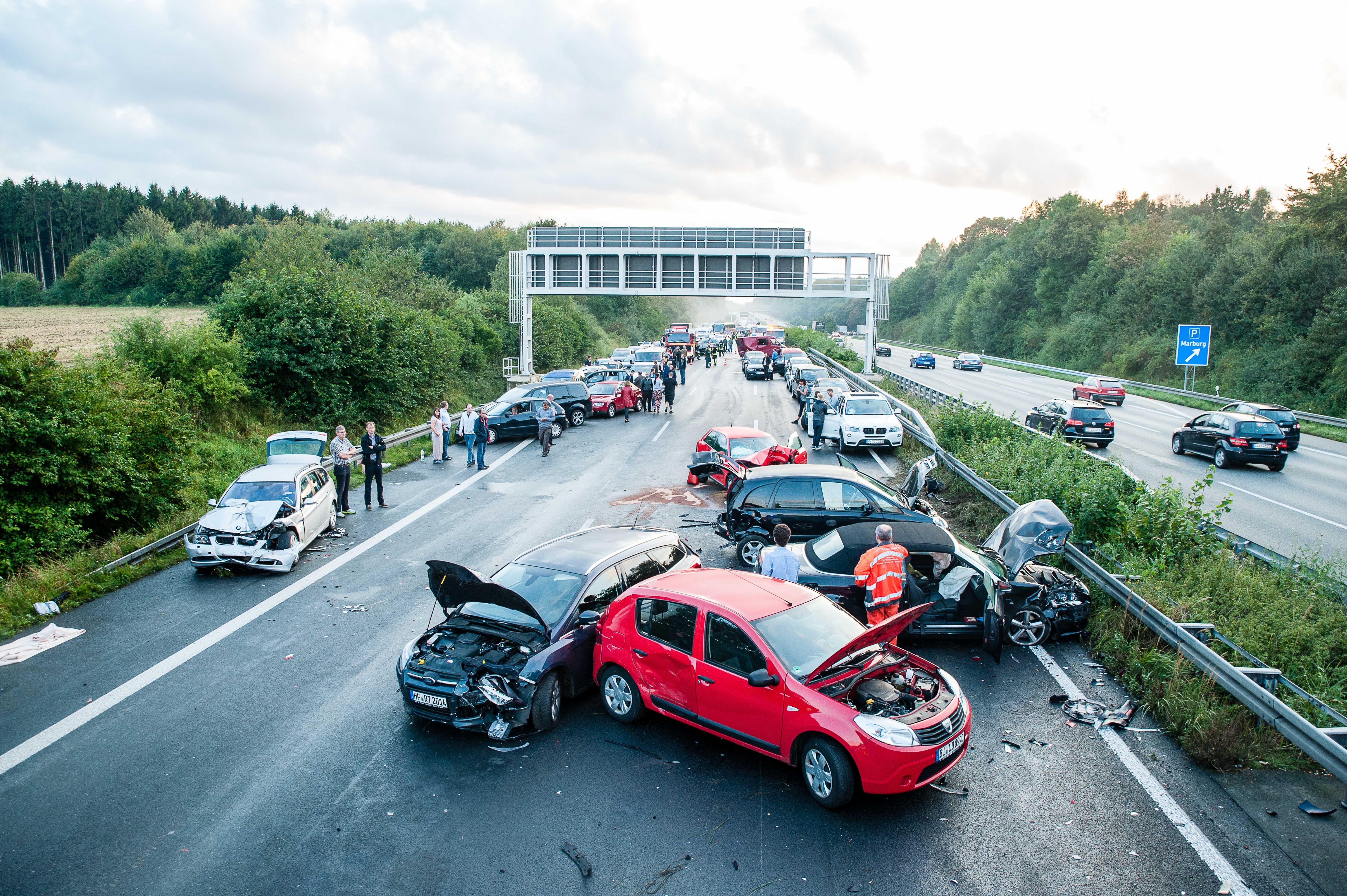 17 Verletzte Bei Unfällen Auf Der Autobahn 2