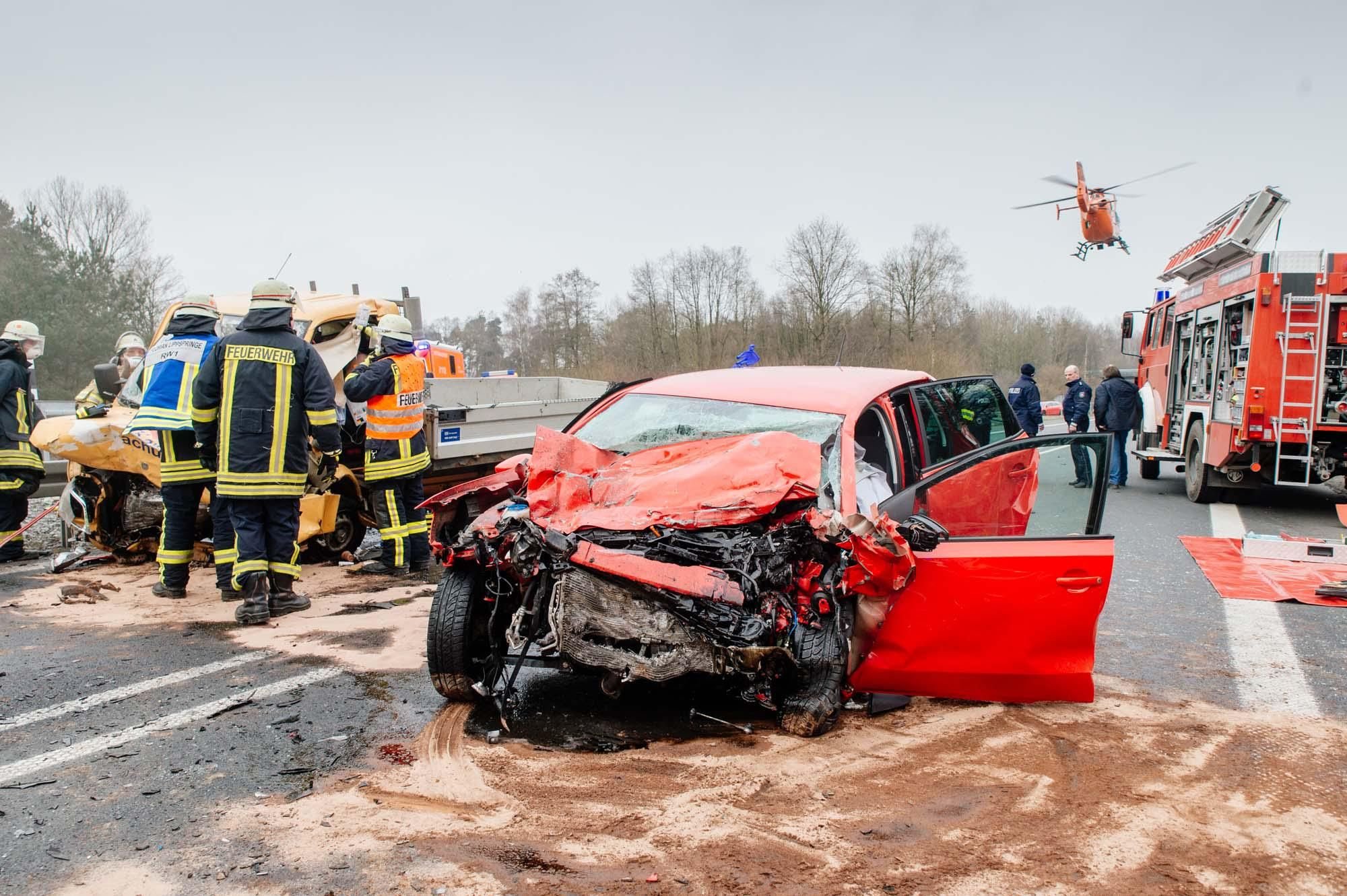 24-Jährige Stirbt Bei Unfall Auf Der B1