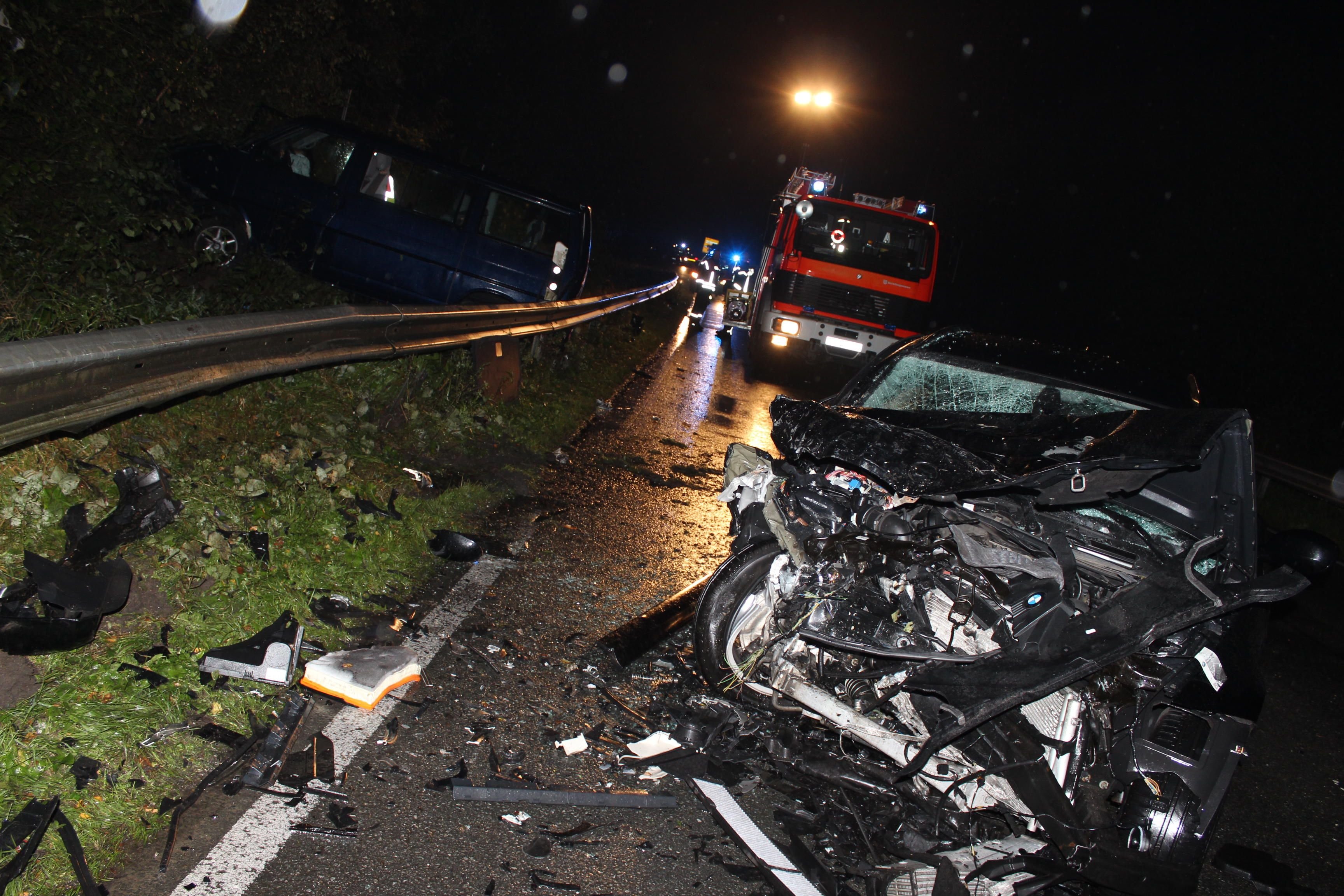 Sieben Verletzte Bei Unfall