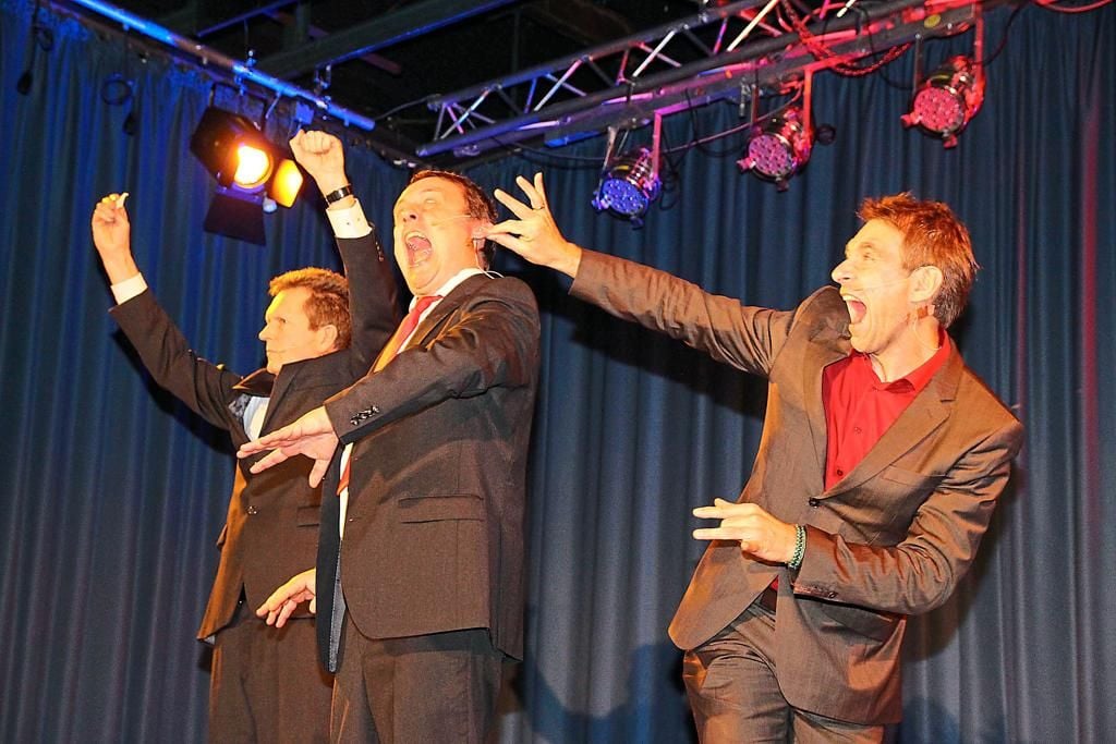 Angie-Dämmerung im Bürgersaal