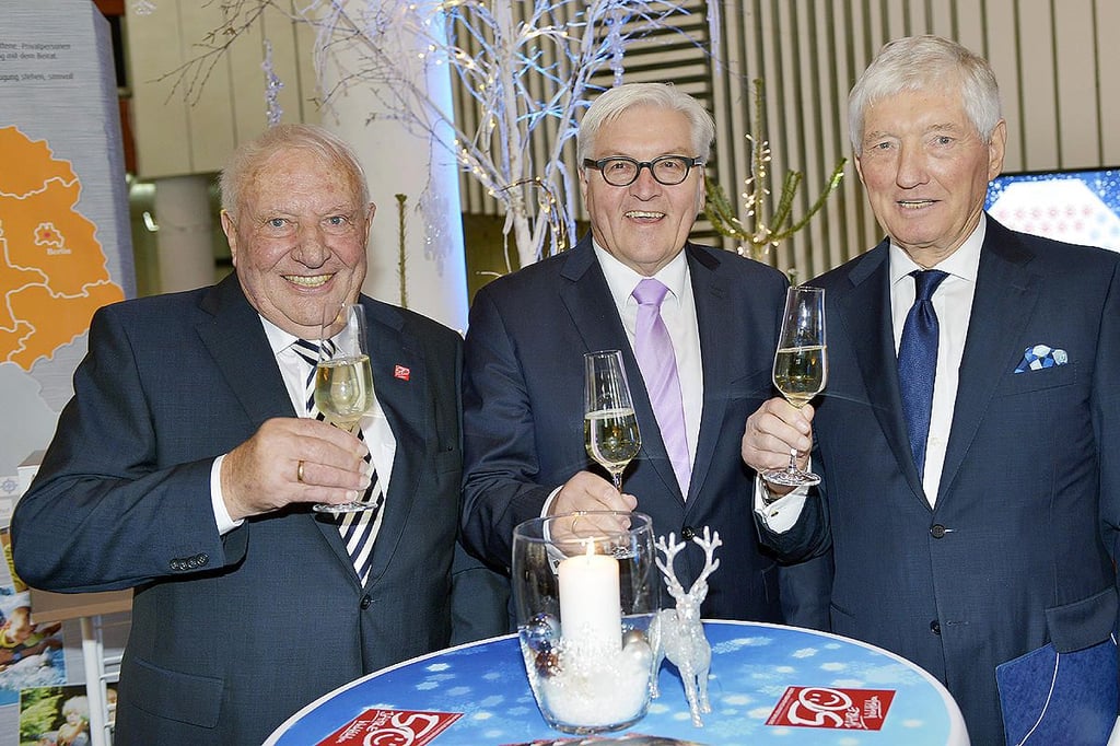 Laudatio vom Außenminister