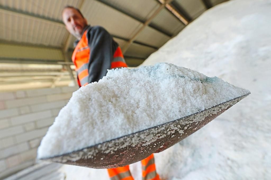 Acht witterungsbedingte Verkehrsunfälle in der Nacht zu Donnerstag