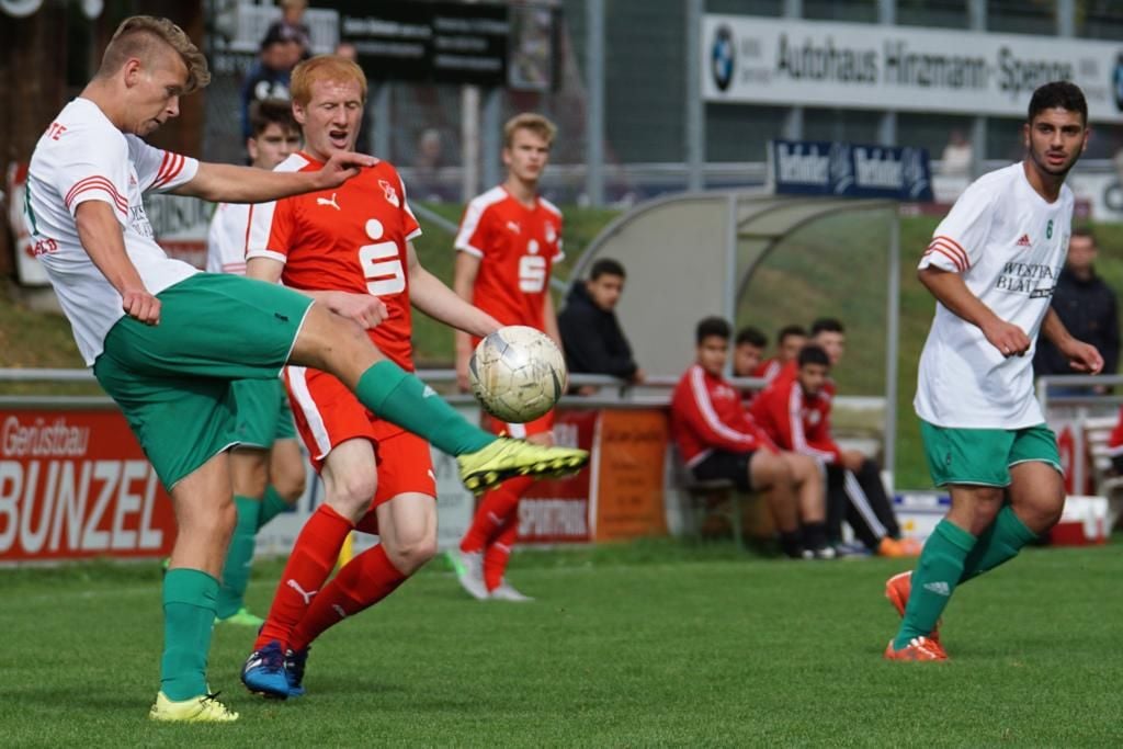 Zweimal VfB Fichte gegen VfL Theesen