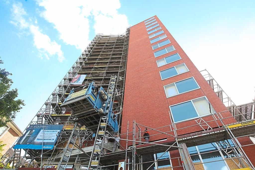 Die höhe der Mietpreise im neuen Hochhaus am Bahnhof hält an.