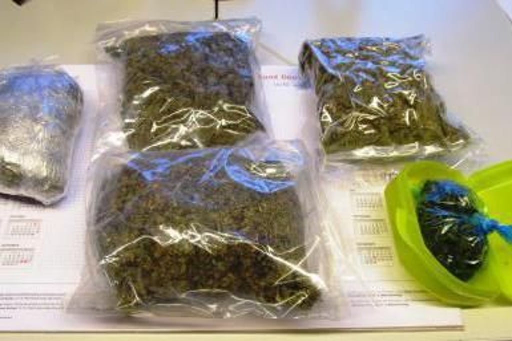 Polizei findet Drogen im Wert von 10.000 Euro