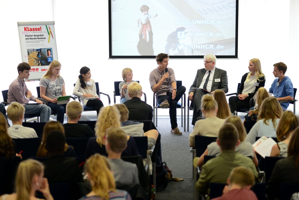 Schüler fragen UNHCR-Sprecher: „Wer schützt Kinder auf der Flucht?“