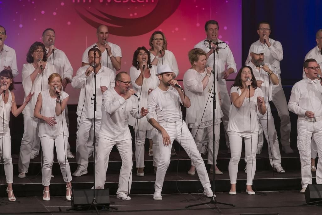 »Der beste Chor im Westen« »Der beste Chor im Westen«