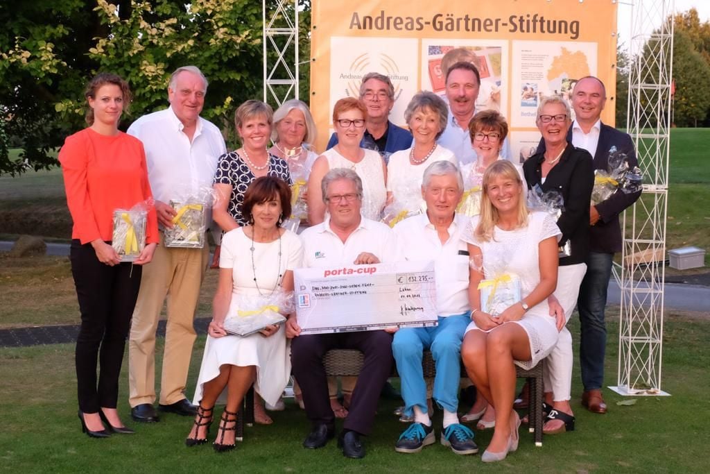 Hilfe für behindertes Mädchen