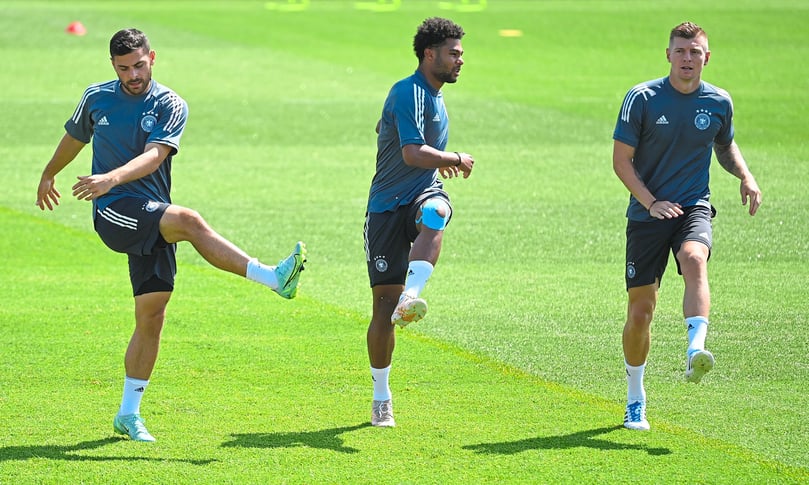 Kevin Volland (87. für Ginter): Auftrag: Verwirrung stiften. War zumindest auf dem Feld, als der Ausgleich fiel.