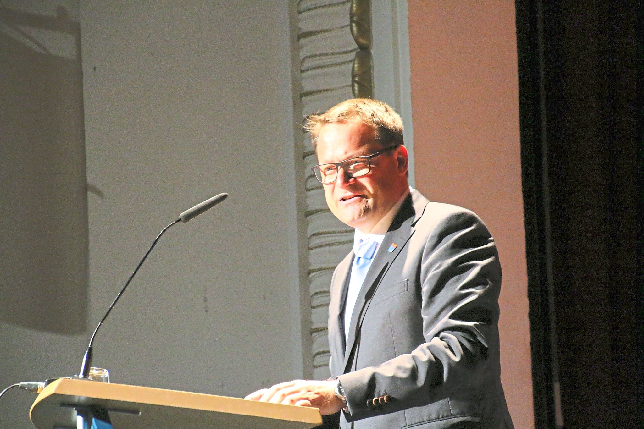 Entlassfeiern der Abiturienten 2021 des ImmanuelKantGymnasiums in Bad Oeynhausen Entlassfeiern der Abiturienten 2021 des ImmanuelKantGymnasiums in Bad Oeynhausen
