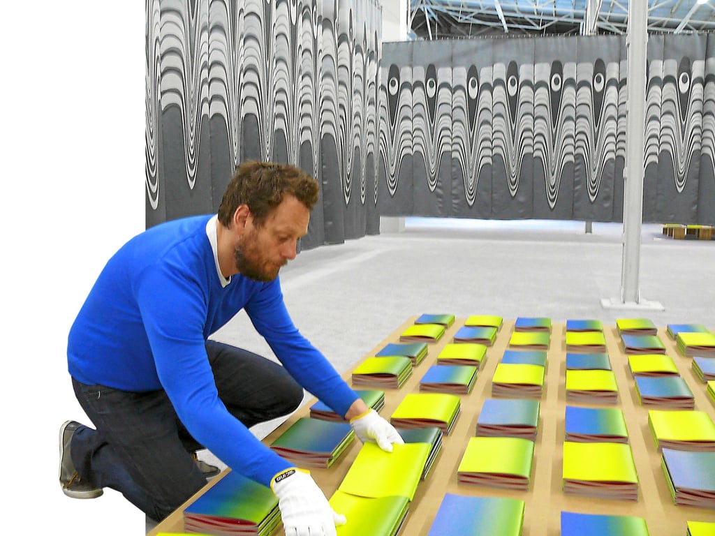 Olaf Nicolai spielt in der Kunsthalle Münster mit dem Sehen