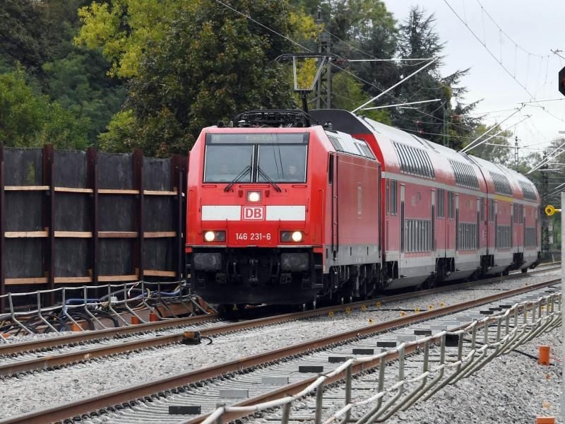 Läuft: Die Züge Auf Der Rheintalbahnstrecke Verkehren Wieder