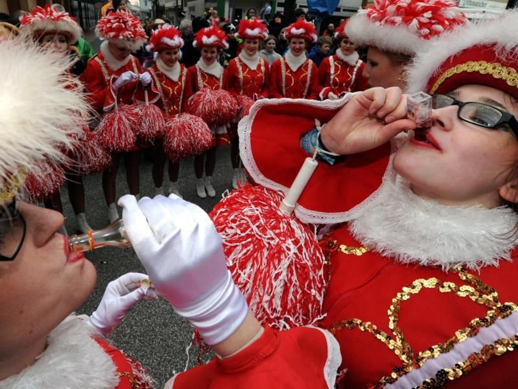 Zum Karneval: Mythen und Fakten zu Alkohol