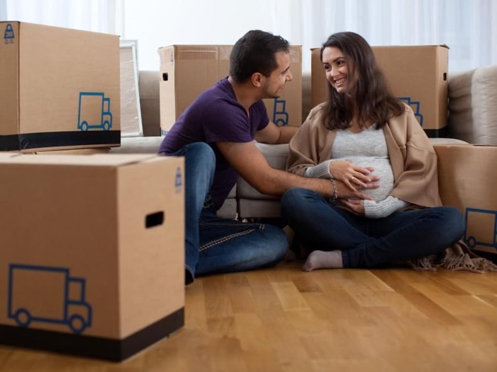 Erste gemeinsame Wohnung: So meistern Paare die Probe