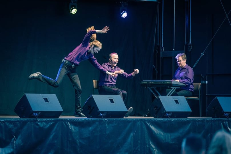 Zum Auftakt der „Kulturwiesen“ gab es Improvisationstheater und Oper.