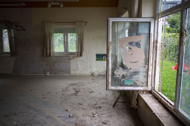 In Dernau bot die Kita St. Johannes der Apostel Platz für 65 Kinder. Die Flut hat alles zerstört. Wenn alles klappt, startet das Team zum 1. September – in einem Provisorium in einer Grundschule im nahen Holzweiler.