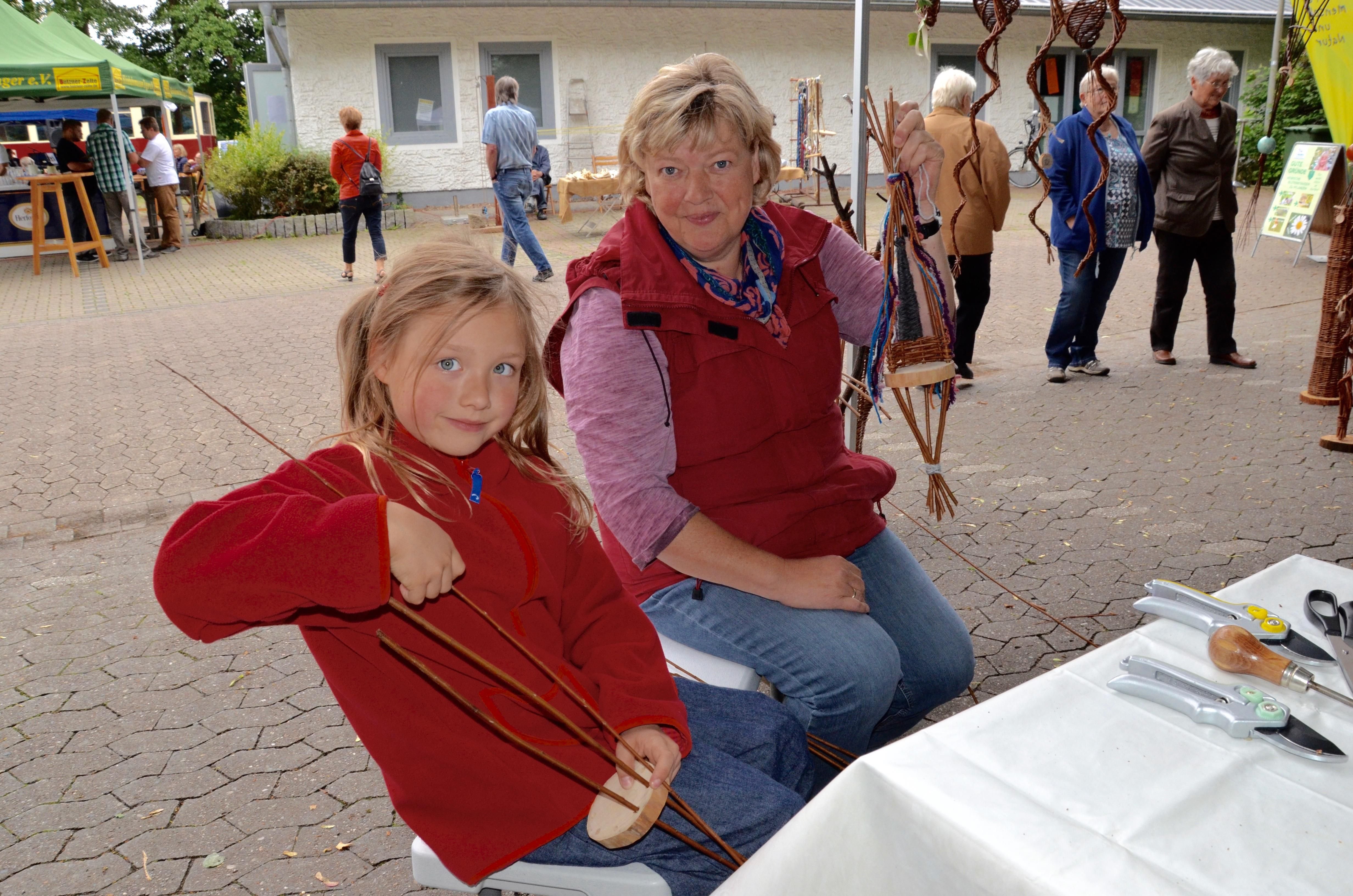 Umweltmarkt im Kleinbahnhof Enger