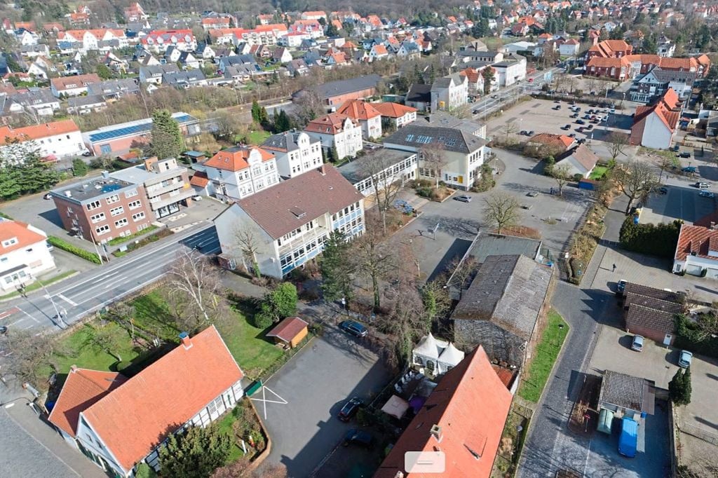 Umgestaltung der Fläche Bodelschwingh-Realschule: Großprojekt nimmt ...