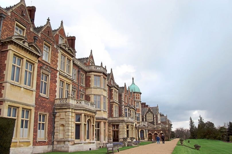 6. Februar 2022: Queen Elizabeth II. ist seit 70 Jahren Königin des Vereinigten Königreichs von Großbritannien und Nordirland. Den Tag verbringt sie traditionell zurückgezogen auf Schloss Sandringham, wo vor 70 Jahren ihr Vater starb.