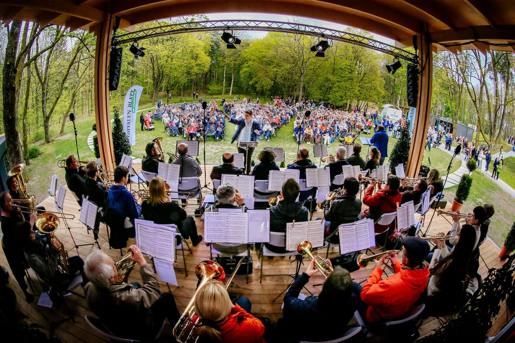 Gartenschau Bad Lippspringe erhält WaldBiergarten auf der Adlerwiese