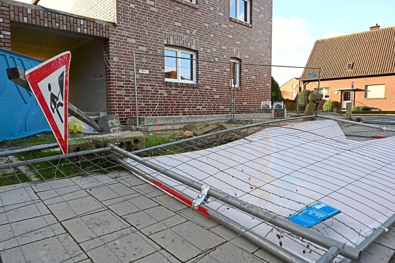 Umgestürzte Bauzäune in Hiltrup
