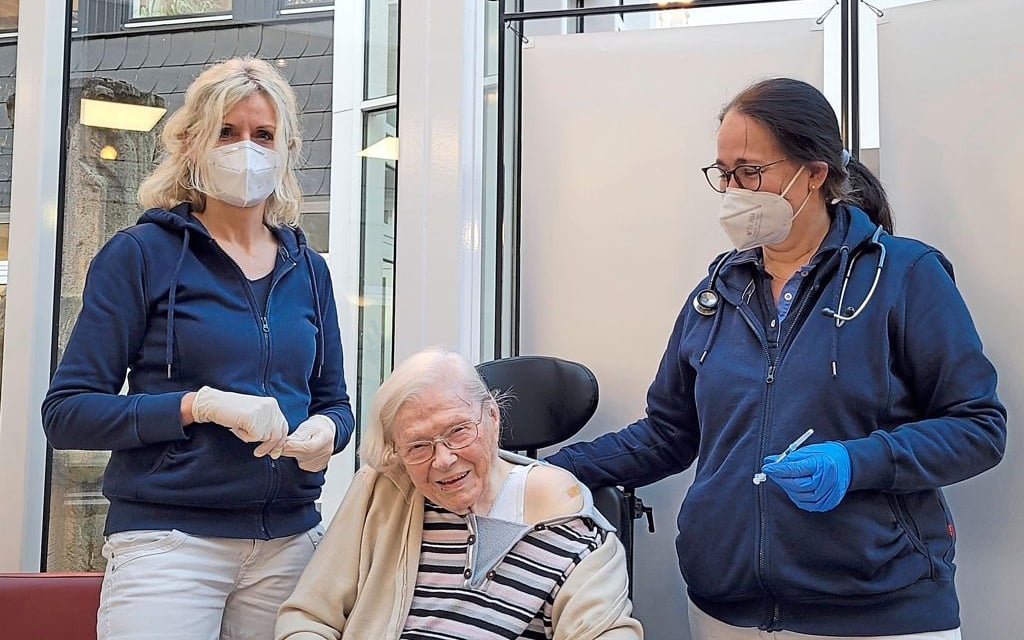 Impfkampagne in Altenhilfeeinrichtungen des Antonius-Hospitals Gronau