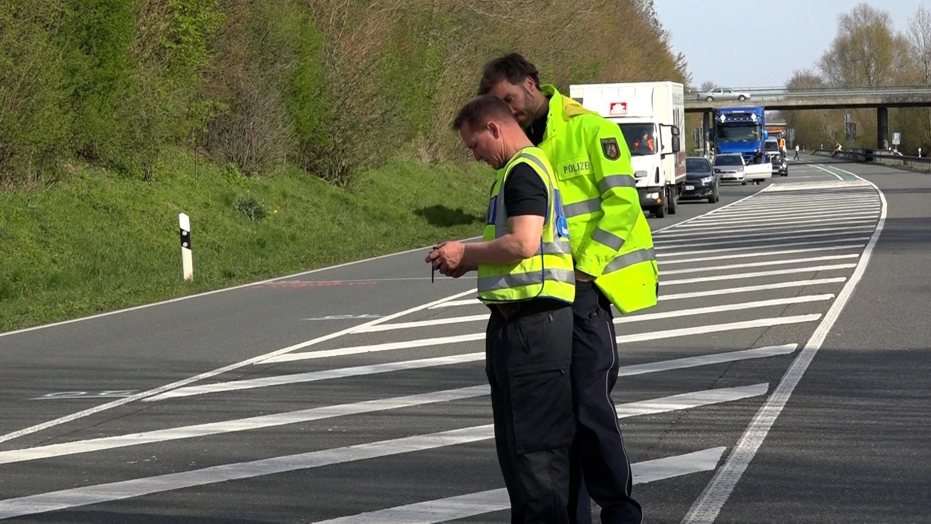 Teilsperrung Der B54 Nach Einem Schweren Unfall