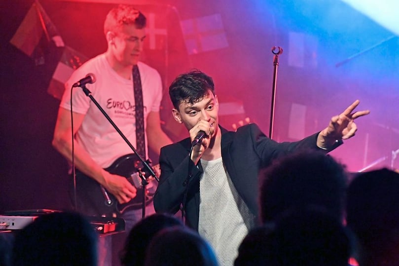 All Aboard Eurovision Song Contest Tribute Band in der Musikfabrik Konzert