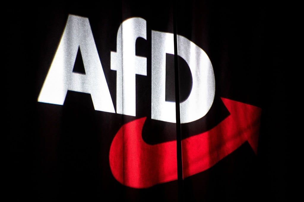 Nach Nazi-Gruß: Bielefelder AfD-Politiker tritt zurück